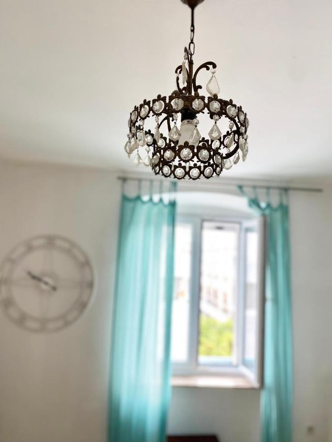 Apartment Evelina Pula Exterior photo